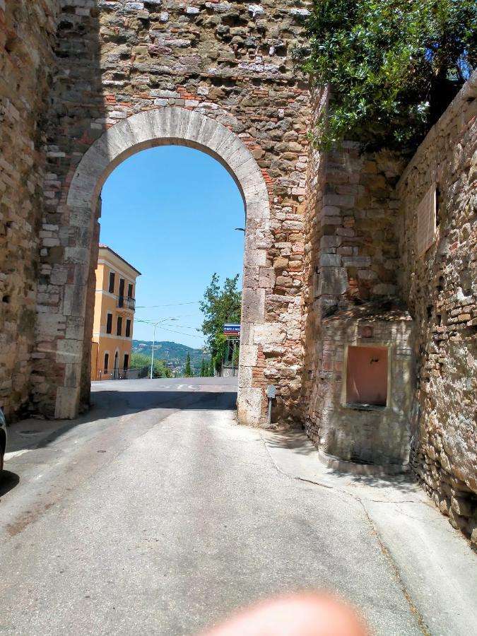 Centro Storico Arco Di S Antonio Apartment *